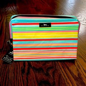 Scout Big Mouth Makeup Toiletry Bag - NWT